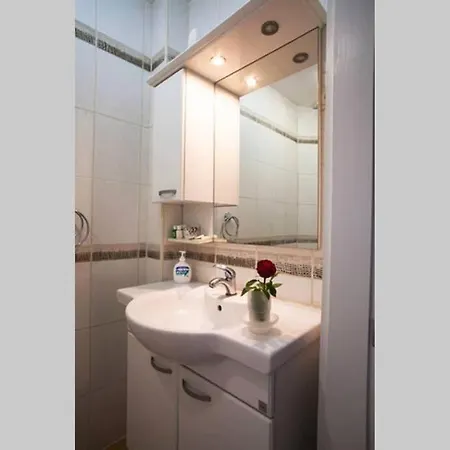 Private Near Istanbul Airport Apartment *
